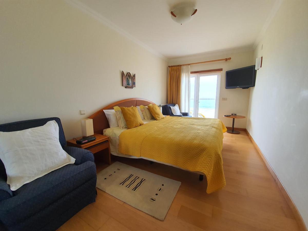 Nazare Apartamento Em Frente Ao Mar Екстер'єр фото
